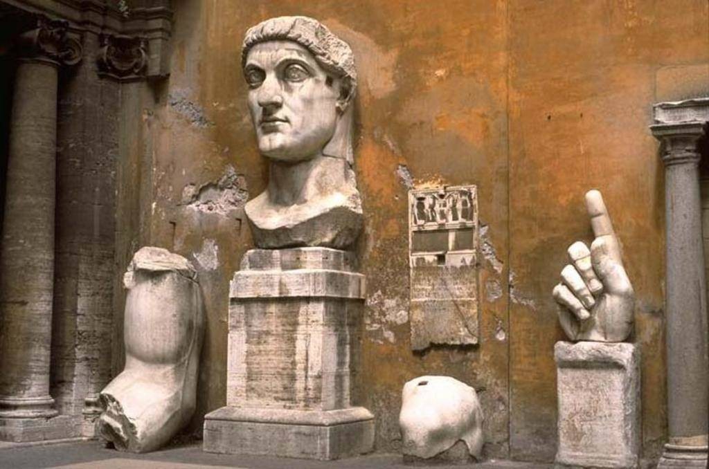 What remains of the colossal statue of Constantine from the Old Rome, now in the Palatine Museum, to whom thanks